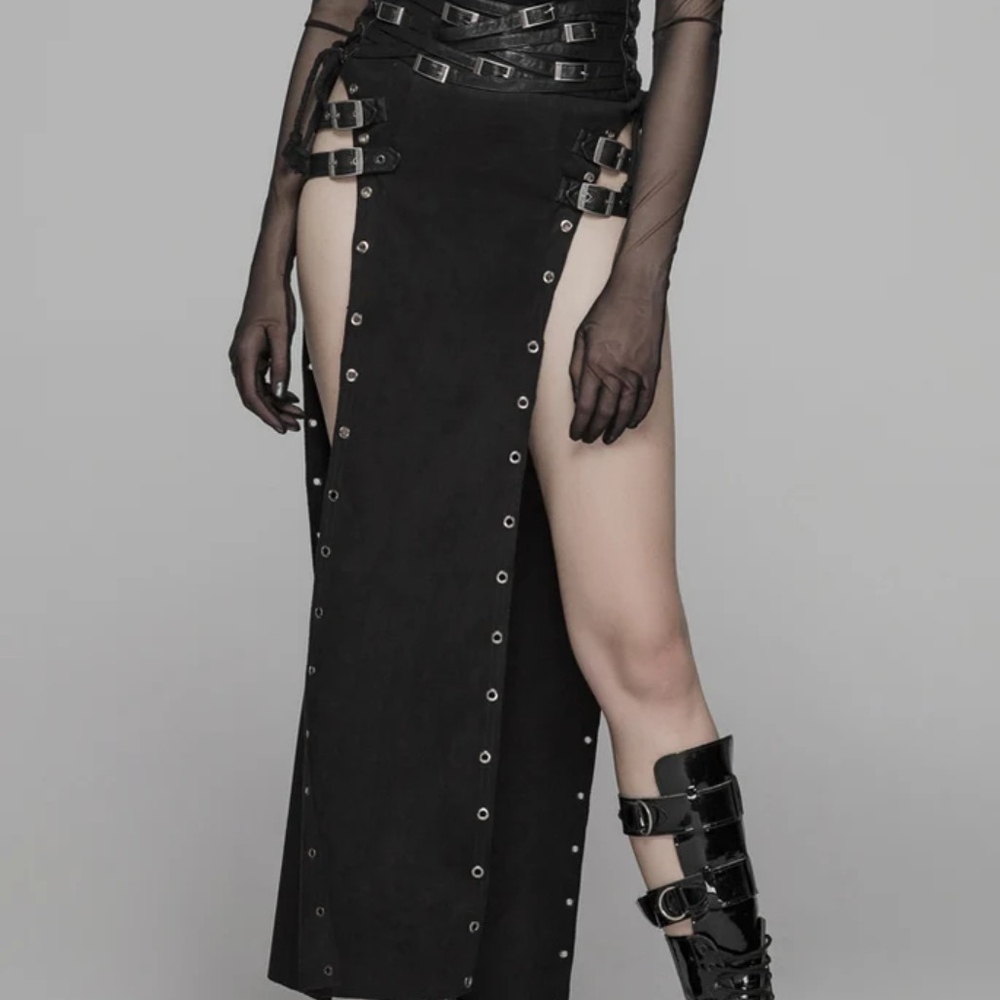 Punk rave Edgy Black Skirt with Buckle Accents